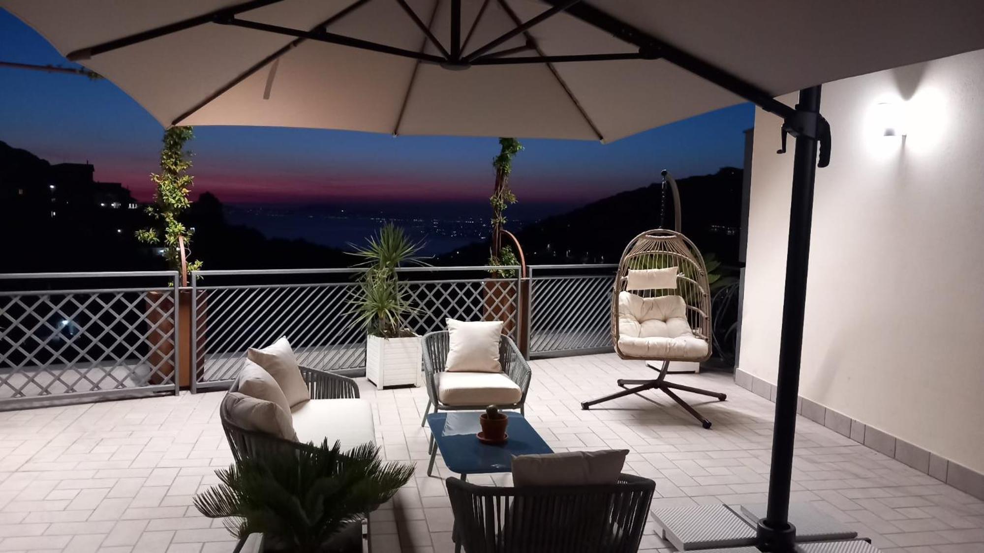 Hotel Sunshine Pimonte Esterno foto